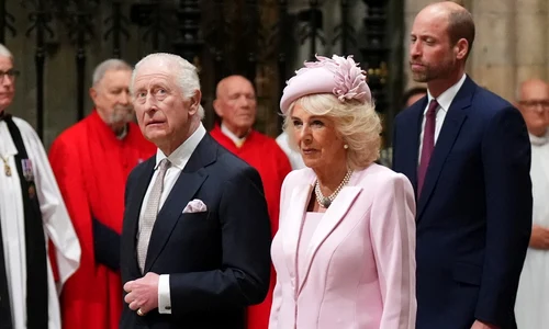 Regele Charles, Regina Camilla și Prințul William Foto Profimedia jpg