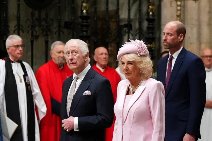 Regele Charles, Regina Camilla și Prințul William Foto Profimedia jpg