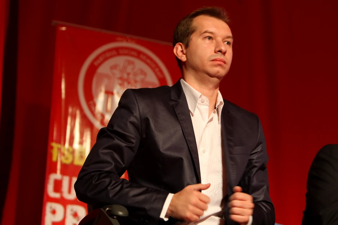 
    Mihai Sturzu  