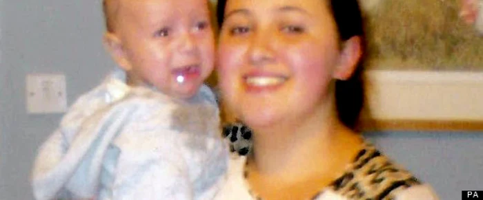 Cătălina şi fiul ei, Ricardi, au dispărut în urmă cu cinci zile FOTO huffingtonpost.co.uk