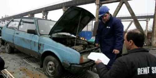 Peste 300.000 de autoturisme mai vechi de 10 ani au fost scoase din circulaţie în ultimii doi ani.