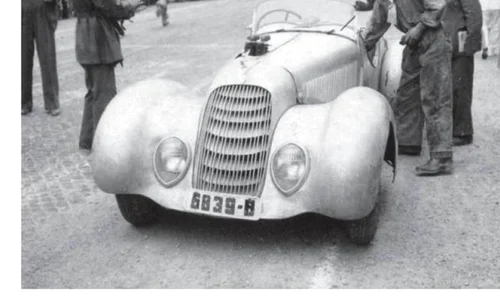 Pionierii automobilismului în Bucureşti jpeg