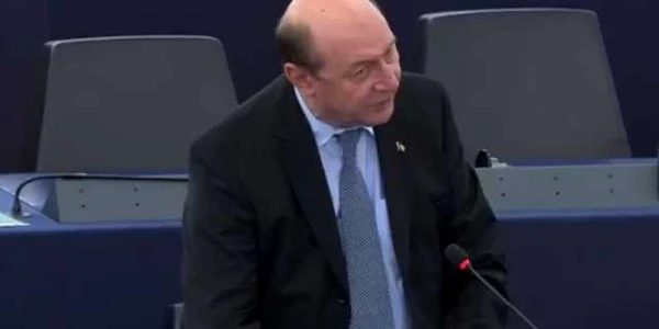 traian basescu plenul pe captura