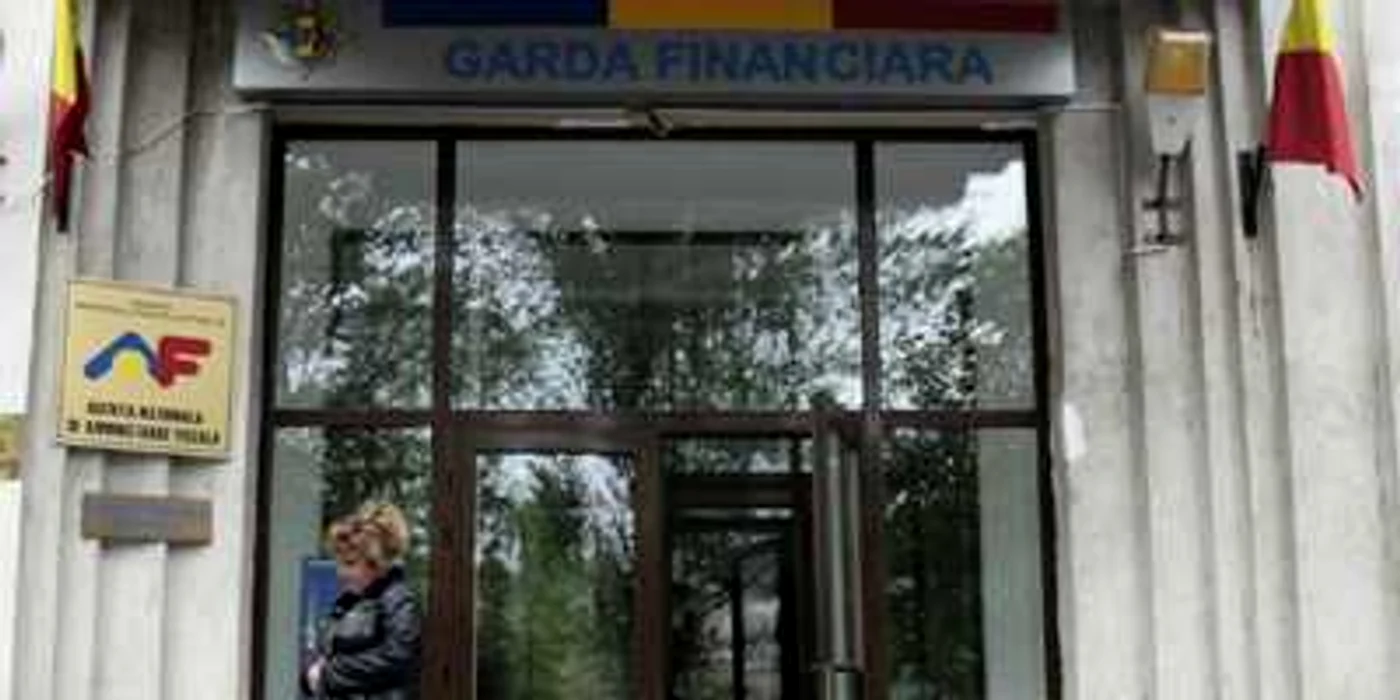 Inspectorii de la Garda Financiară au amendata mai multe cluburi bucureştene pentru evaziune fiscală FOTO Mediafax