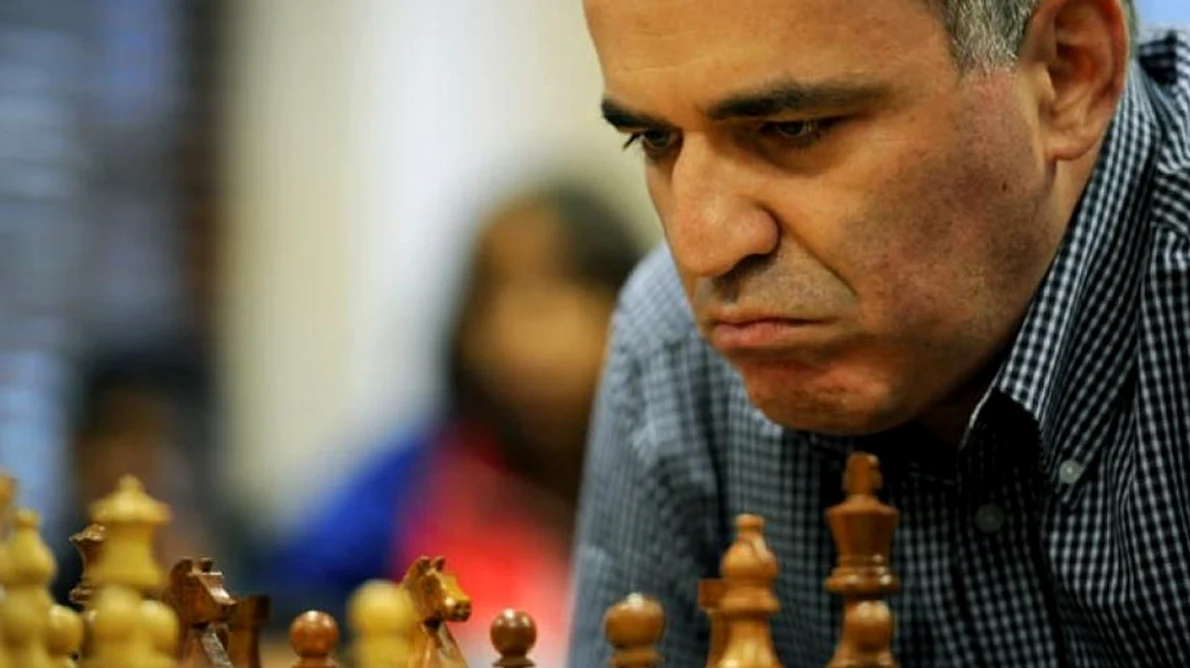 Garry Kasparov, de la maestru al șahului la opozantul lui Putin jpeg