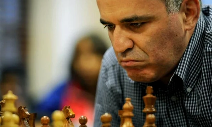 Garry Kasparov, de la maestru al șahului la opozantul lui Putin jpeg