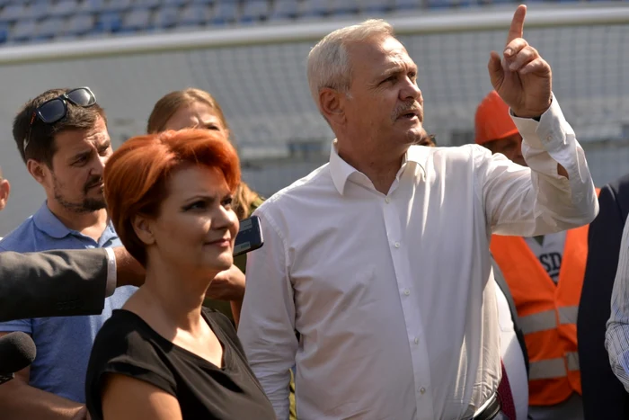 Liviu Dragnea şi Lia Olguţa Vasilescu sunt doi dintre cei mai importanţi lideri PSD, însă nu au fost întotdeauna social-democraţi. Foto: Inquam.