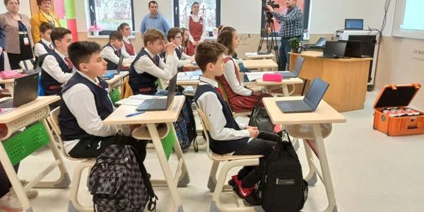 scoala smart ciugud
