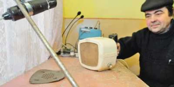 Ionel Dincă este electronistul care  se ocupă de emisie