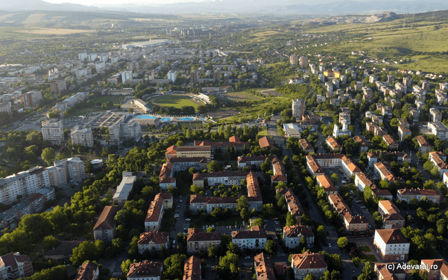 Secretele cvartalelor construite în anii ’50, cartierele „de lux” din comunism. Cum arată după aproape opt decenii