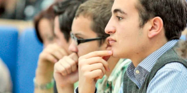 Studenţii vor în comisiile de elaborare a legilor educaţiei