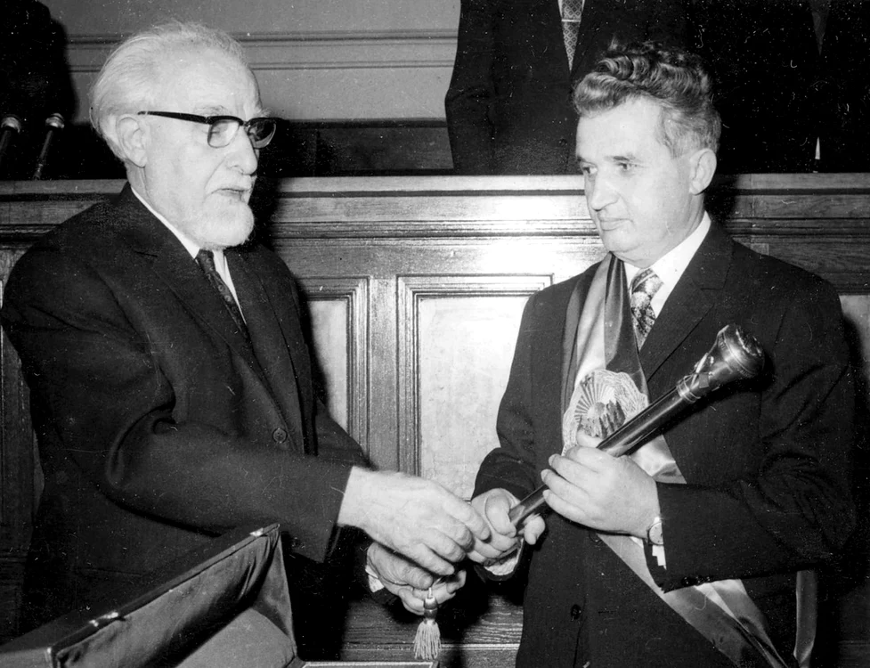 Mărcile puterii, puterea ca marcă (din nou, cazul N  Ceauşescu) jpeg