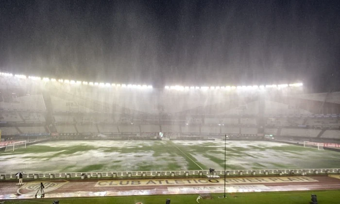 Stadionul El Monumental din Buenos Aires, la ora disputării jocului FOTO Theguardian.com