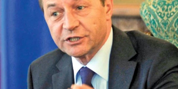 Băsescu ar vrea dizolvarea Parlamentului