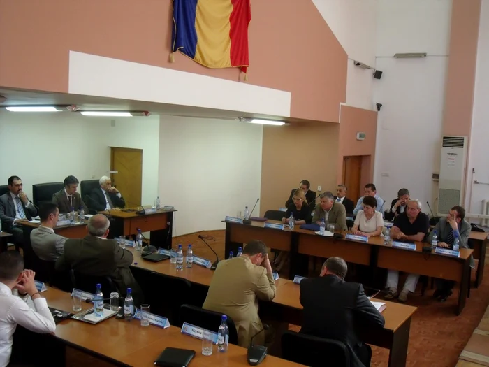 Consilierii locali au votat pentru triplarea bugetului Zilelor Municipiului Focşani