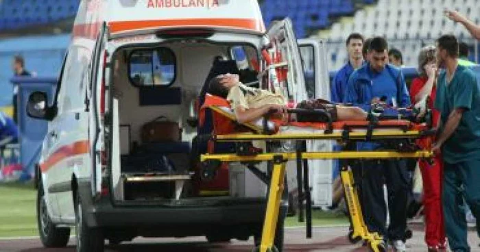 FOTBAL: După o intrare criminală, Pîrvu a scăpat cu o simplă entorsă!