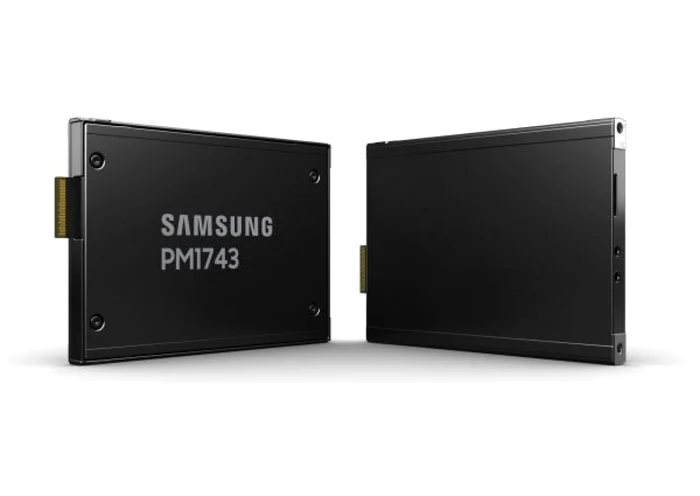 SSD Samsung PM1743.