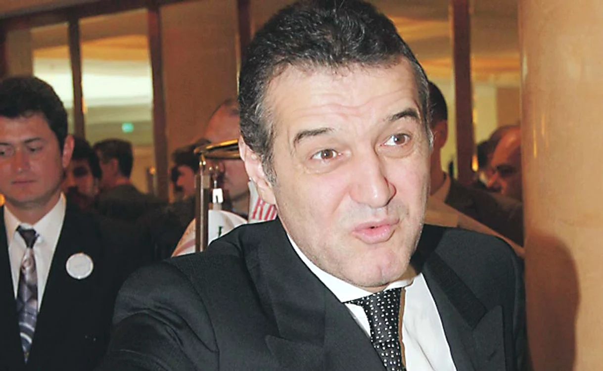 
    Finanţatorul nu mai tolerează indisciplina la echipă  