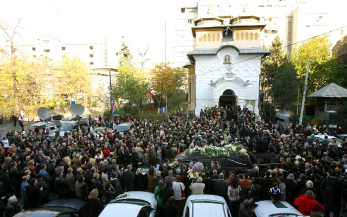 Înmormântare Adrian Păunescu