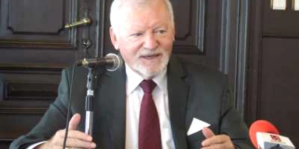 Prof. Univ. Dr. Aurel Ardelean, preşedintele UVVG