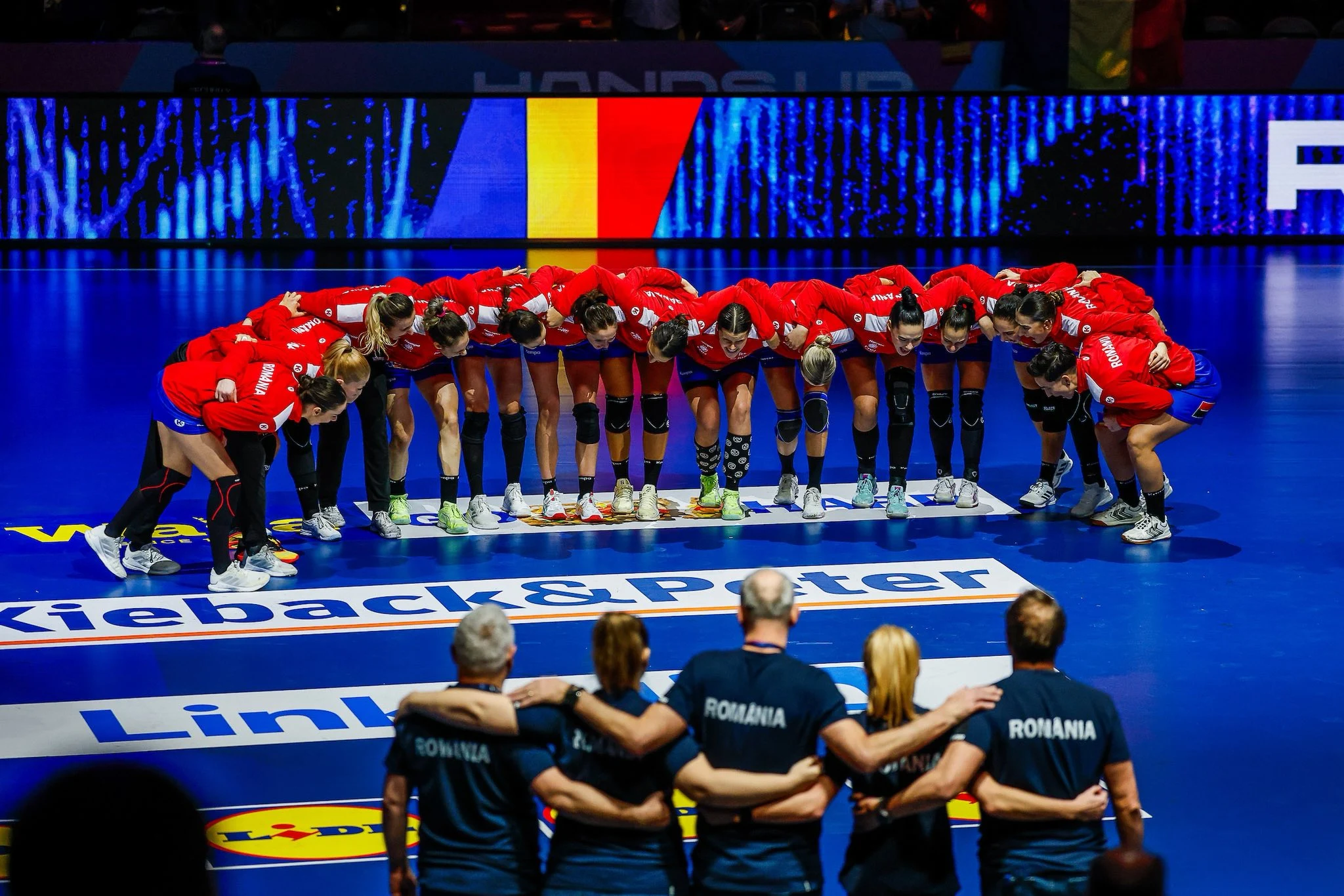 România - Ungaria (miercuri, ora 19:00), la Campionatul Mondial feminin de handbal. Fotbalul a expediat meciul pe posturile secundare