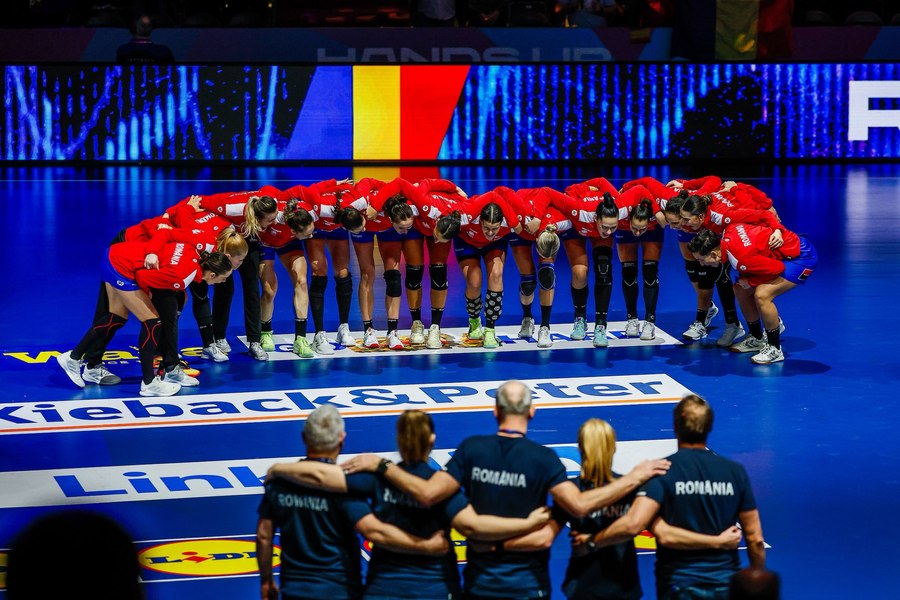 România - Ungaria (astăzi, ora 19:00), la Campionatul Mondial feminin de handbal. Fotbalul a expediat meciul naționalei pe posturile secundare