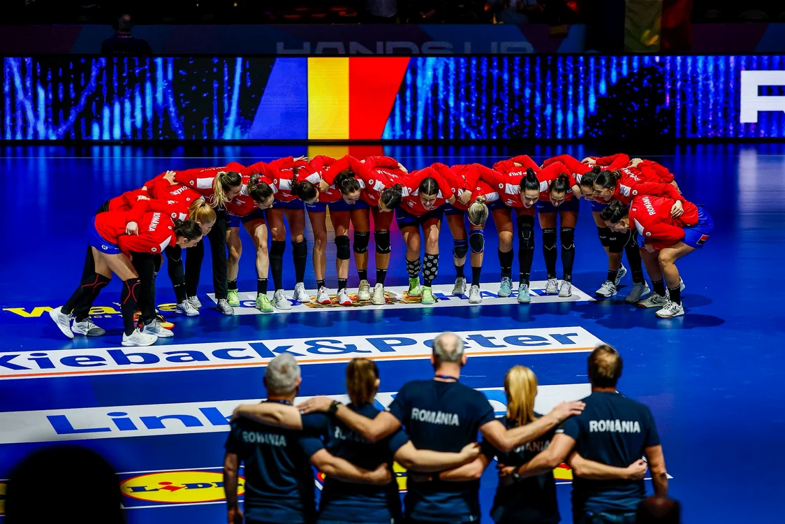 Mobilizare în tabăra tricoloră FOTO FRH