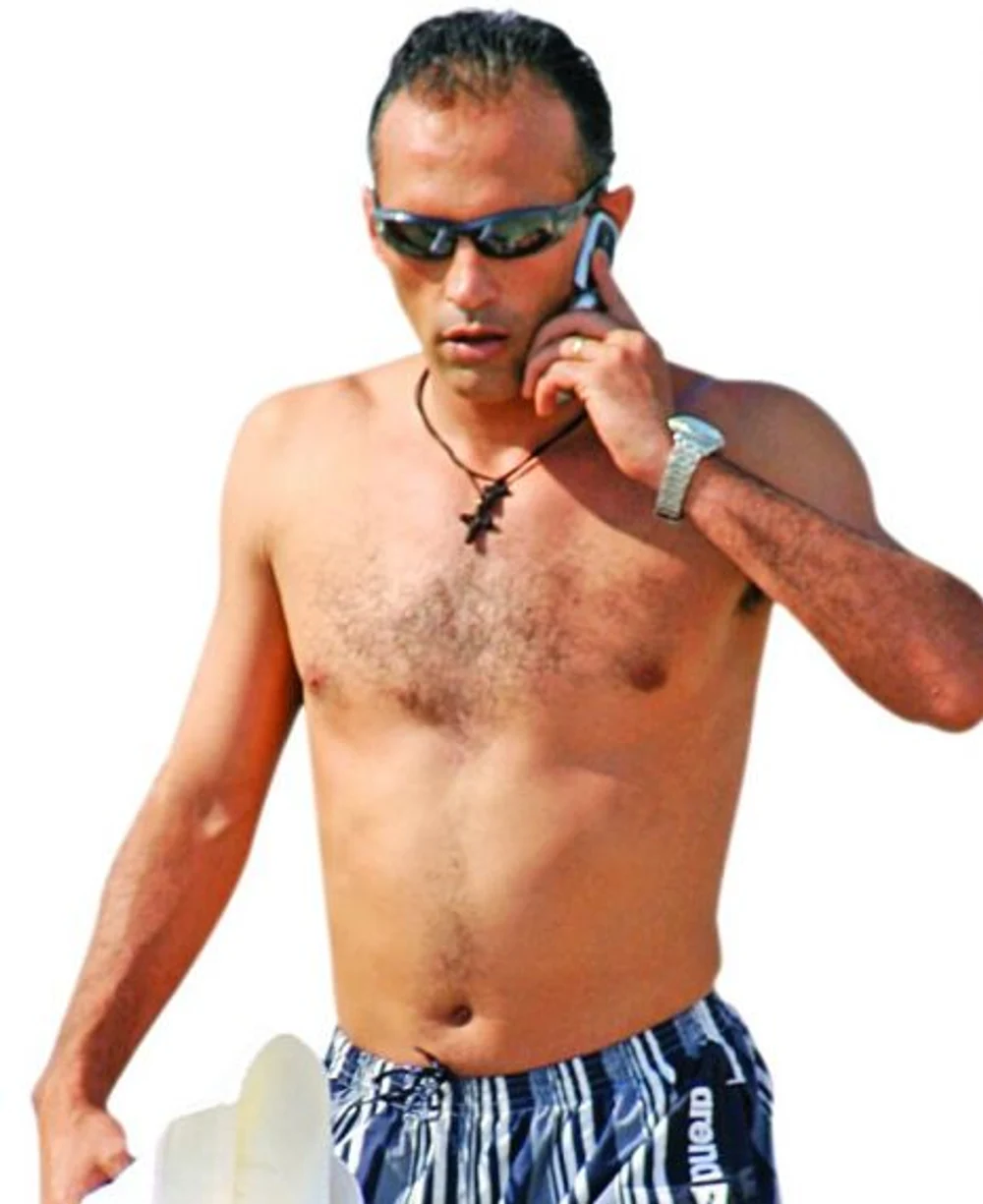 După ce a dat de pământ cu rivalii din fotbal, Florin Prunea își arată mușchii într-un show la Pro TV. Cât va câștiga fostul portar