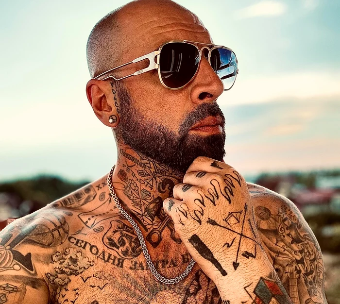 De ce a șters CRBL pozele cu iubita de pe rețelele de socializare. „Vreau să vă legați de prezent, nu de trecut”