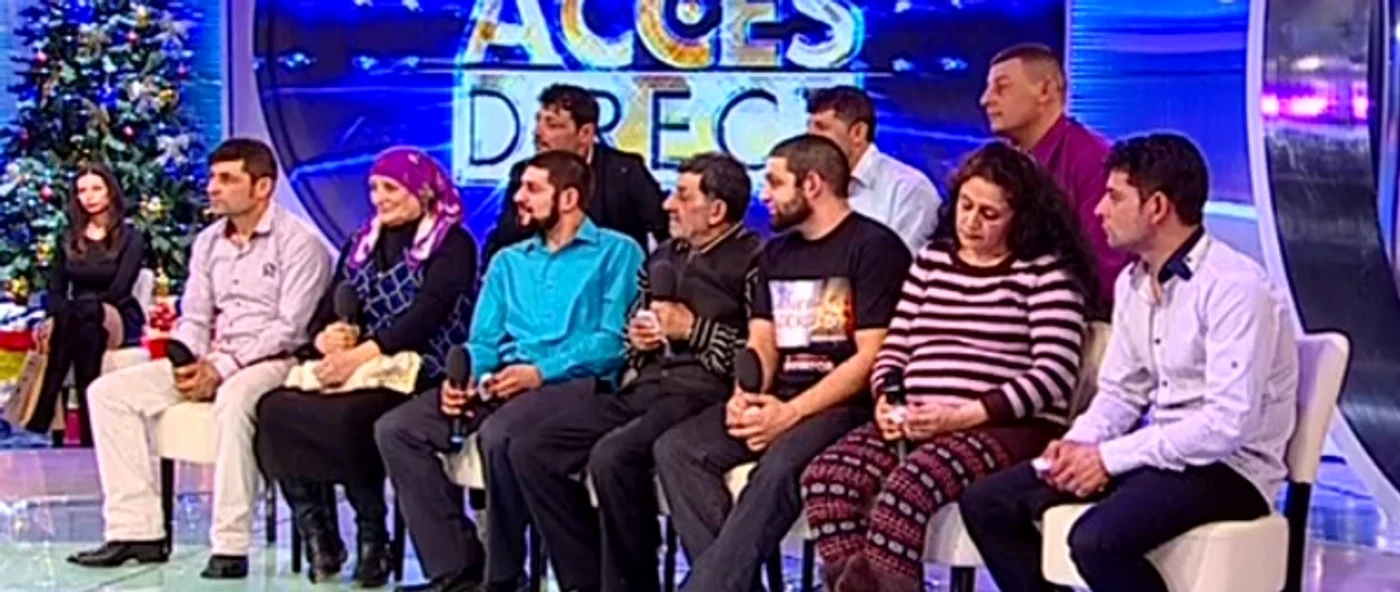 Familia naturală a lui Tommy și Rob, pe numele lor românești Constantin și Florin