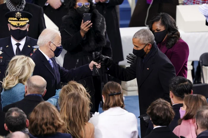 Joe Biden si Barack Obama FOTO EPA-EFE