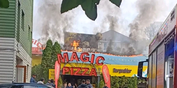 incendiu pizzerie Isi captură video Facebook jpg