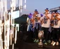 Corvinul Hunedoara aclamată de mii de oameni la prezentarea trofeului Cupa României la fotbal Foto Daniel Guță ADEVĂRUL (377) JPG