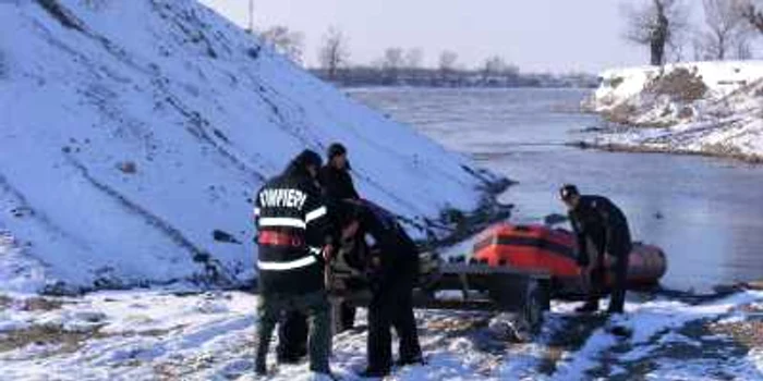 Cadavrul bărbatului înecat în pârâul Milova a fost găsit de pompieri