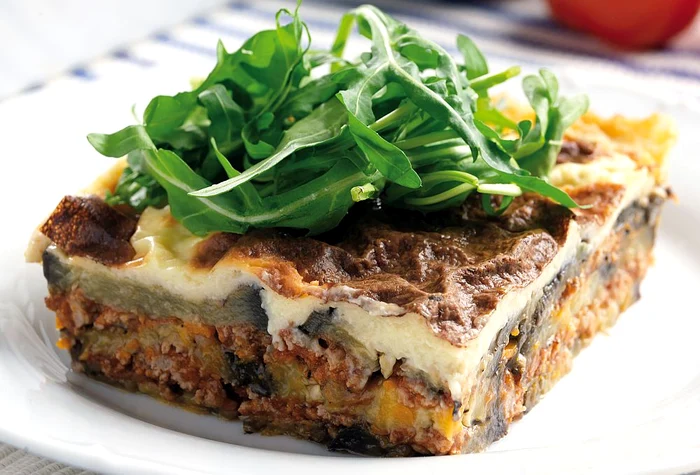 musaca vinete carne tocata jpeg