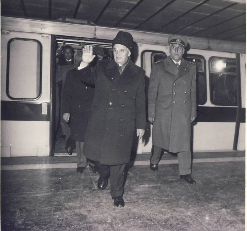 Nicolae Ceaușescu a participat la inaugurarea tronsonului Timpuri Noi-Republica Foto: wikipedia