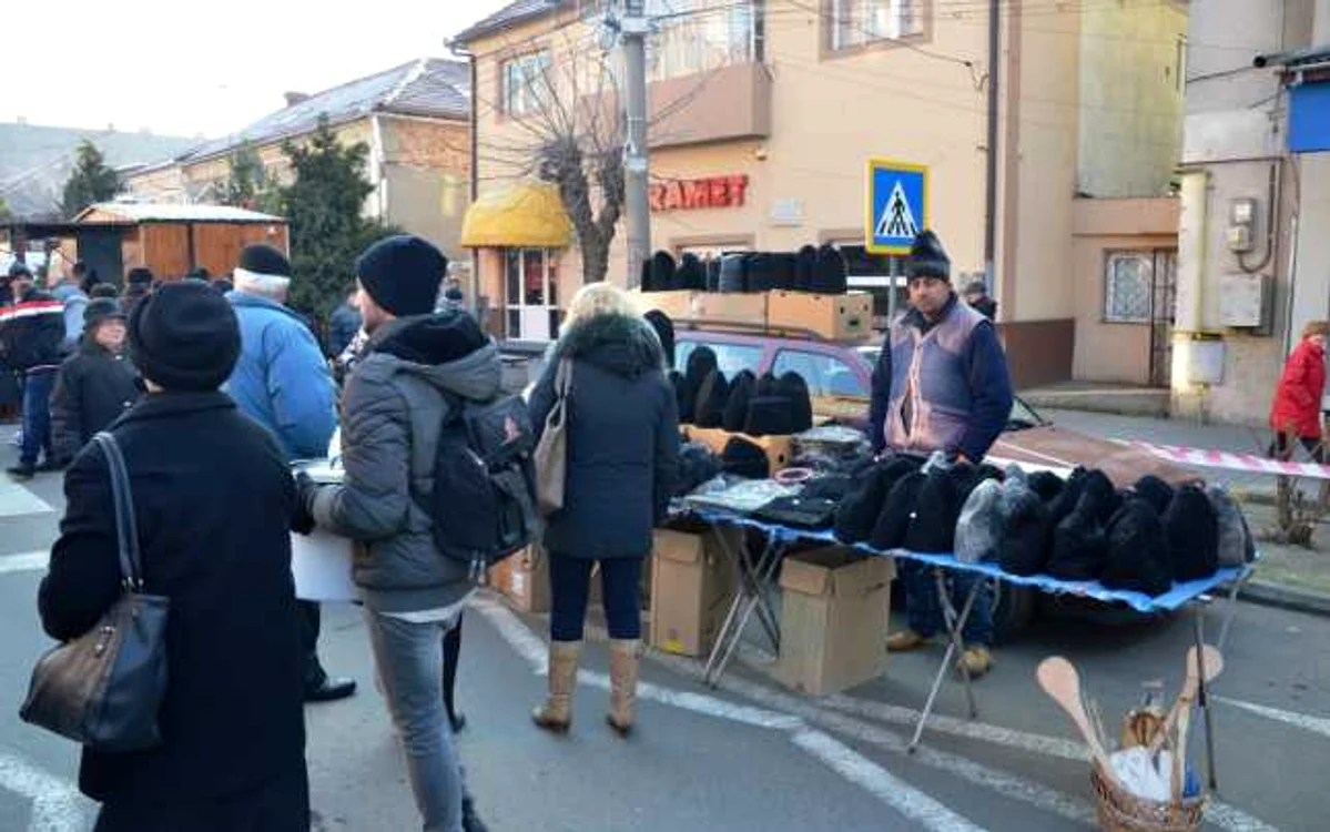 targ caciuli blaj