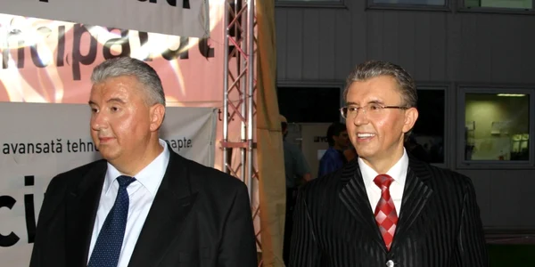Fraţii Ioan şi Viorel Micula FOTO Adevarul