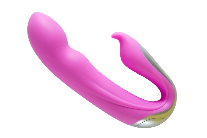 Stimulator clitoris: Una dintre cele mai bune jucării erotice pentru femeile mature