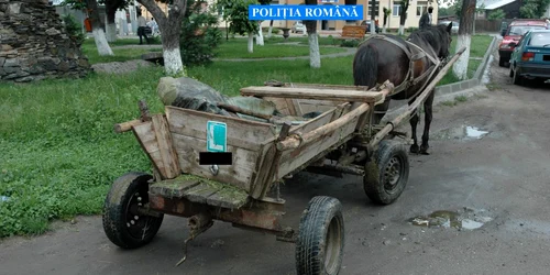 Au furat seiful Primariei Făureşti, cu căruţa