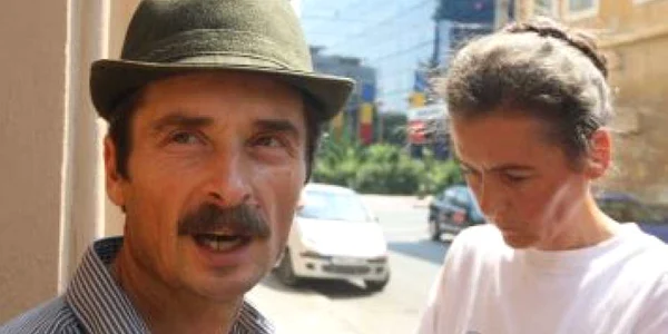 AUDIO EXCLUSIV  Interviu cu părinţii studentei acuzate de crima de la Medicină