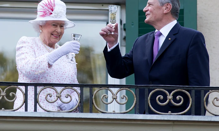 Queen Elizabeth II Visits Frankfurt am Main jpeg