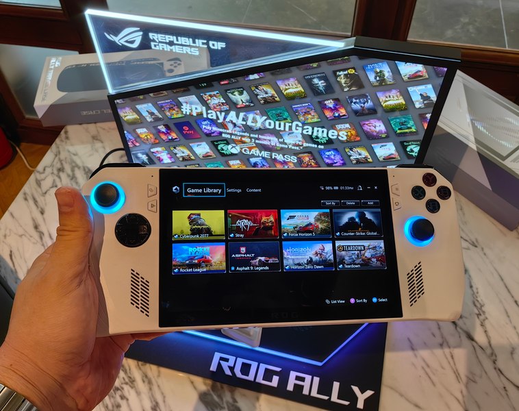 ROG Ally debutează pe piața românească. Cum arată consola de gaming cu Windows 11 | VIDEO