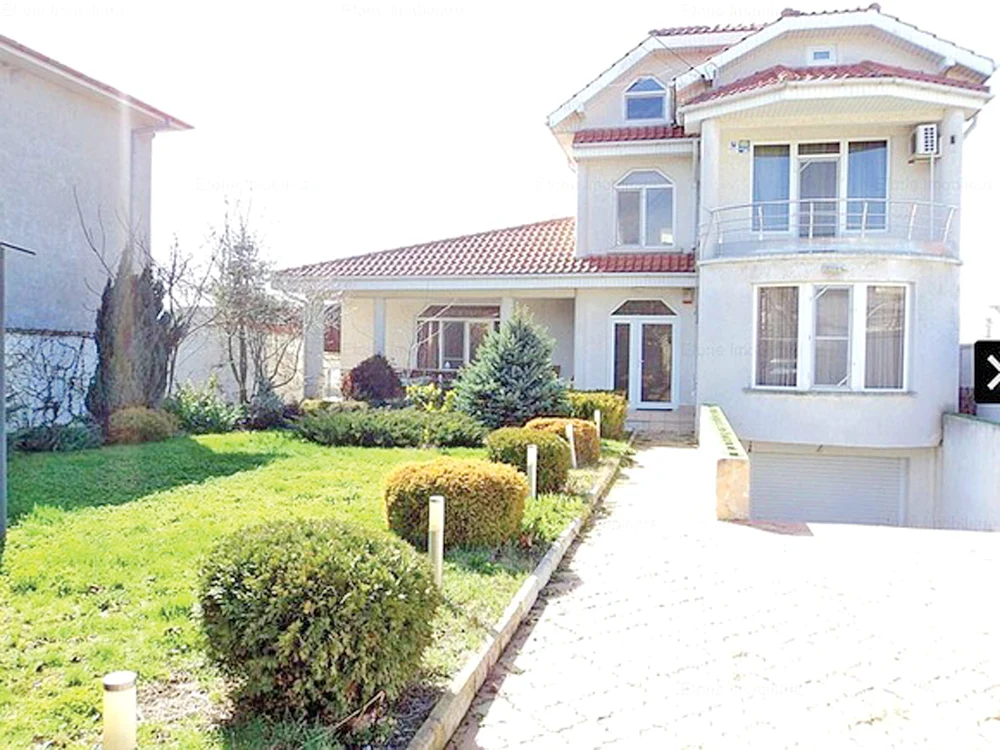 Şi-a vândut vila de  la Eforie Sud cu  200.000 de euro 