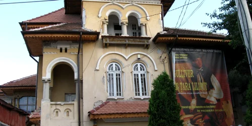 Târgovişte: O trupă de teatru din Târgovişte, în Festivalul de la Avignon