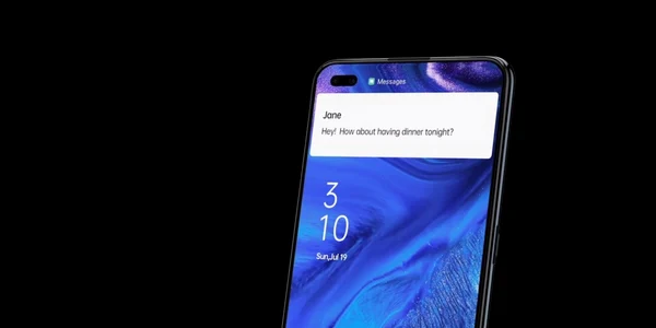 OPPO Reno4 