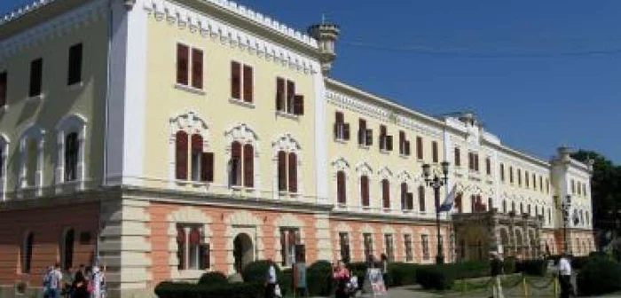 Alba Iulia: <b>EXCLUSIV</b> Unirea de la 1918 valorează exact doi lei!