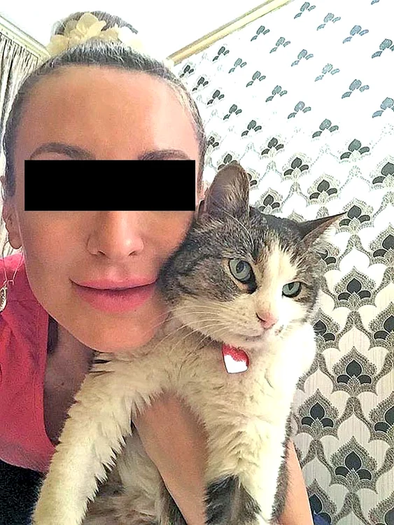 Andreea Radu i-a acuzat pe medici că au tratat-o greșit pe pisica Esmee