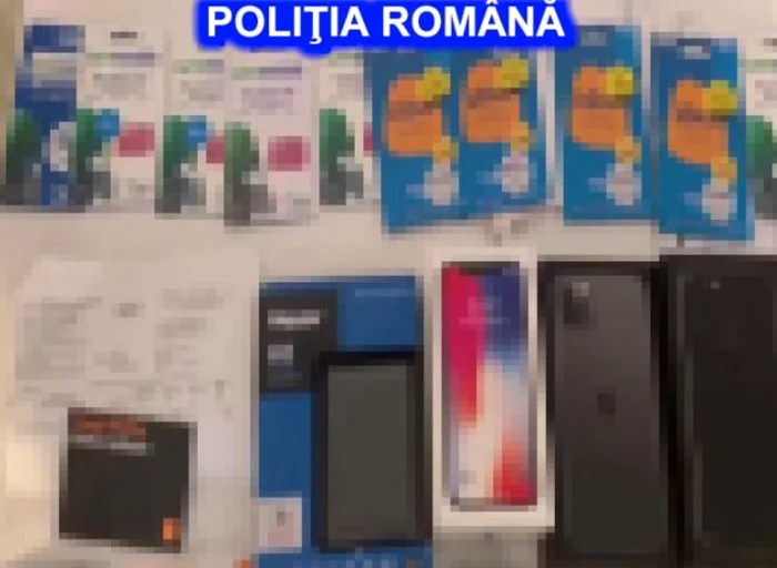 Coletul conţinea bunuri  în valoare de aproximativ 25.000 de lei. Foto: IPJ Argeş