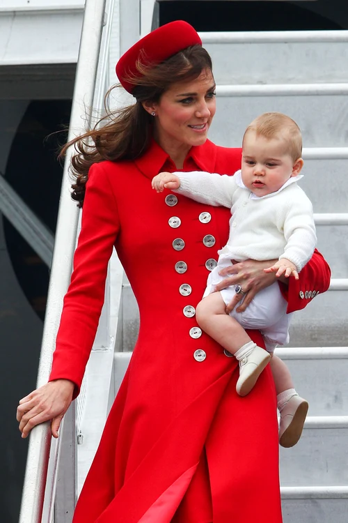 Kate Middleton și Prințul George GettyImages 483130211 jpg